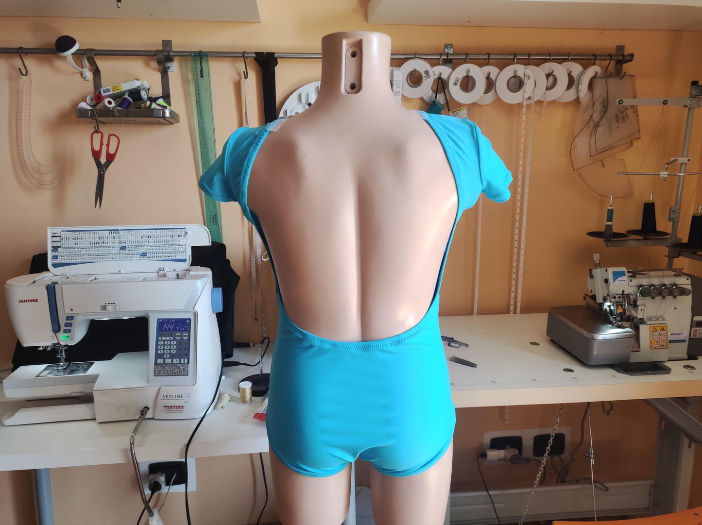 Cartamodello PDF per body e gonna da danza classica fai da te – Taglie da bambina e da donna – Body con maniche corte e schiena scoperta | PACCHETTO download immediato