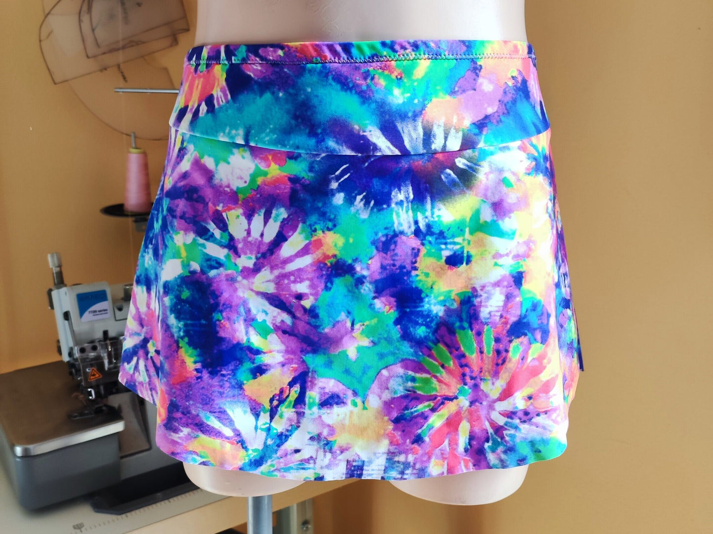 DIY Roller Skating Practice Skirt Sewing Pattern PDF – Figure Skating Training Skirt | Instant Download