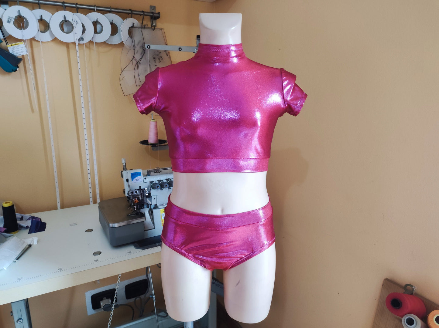 Cartamodello PDF per costume da ballo fai da te per bambini – Top a collo alto e pantaloncini a vita media | Download immediato