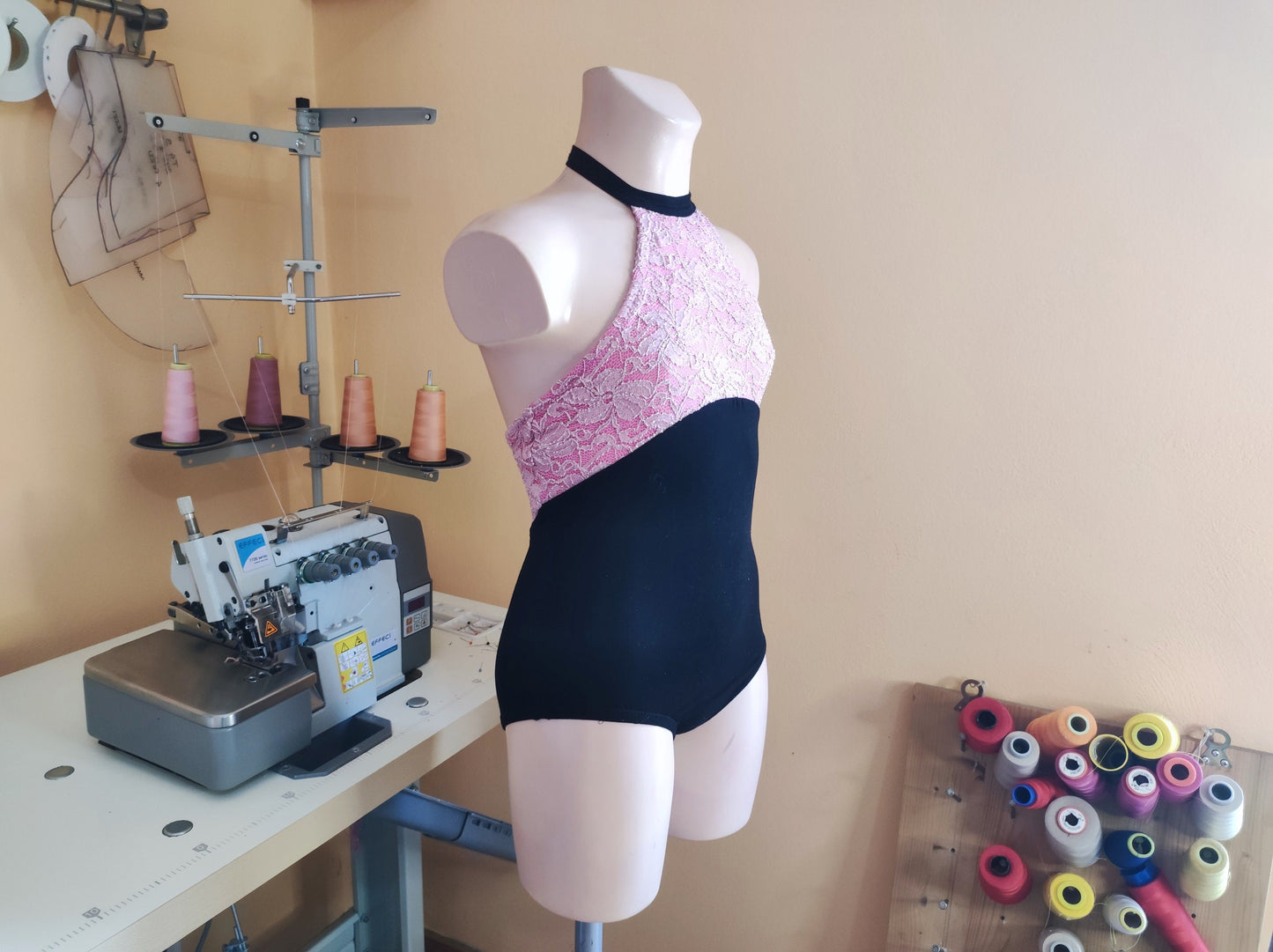Halterneck Ballet Leotard Sewing Pattern – Two Colors Design