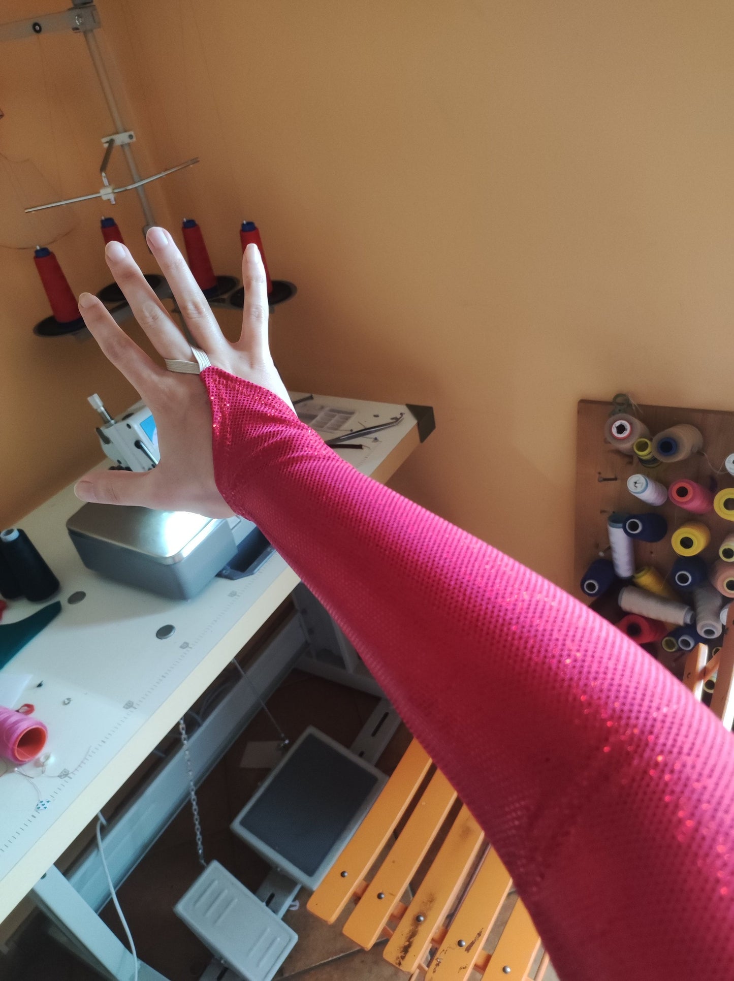 Cartamodello Manicotti & Guanti Senza Dita – Maniche con Asola e Guanti Fingerless