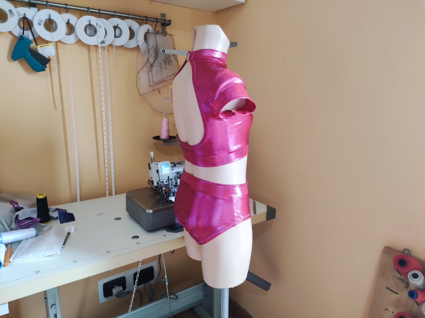 Cartamodello PDF per costume da ballo fai da te per bambini – Top a collo alto e pantaloncini a vita media | Download immediato