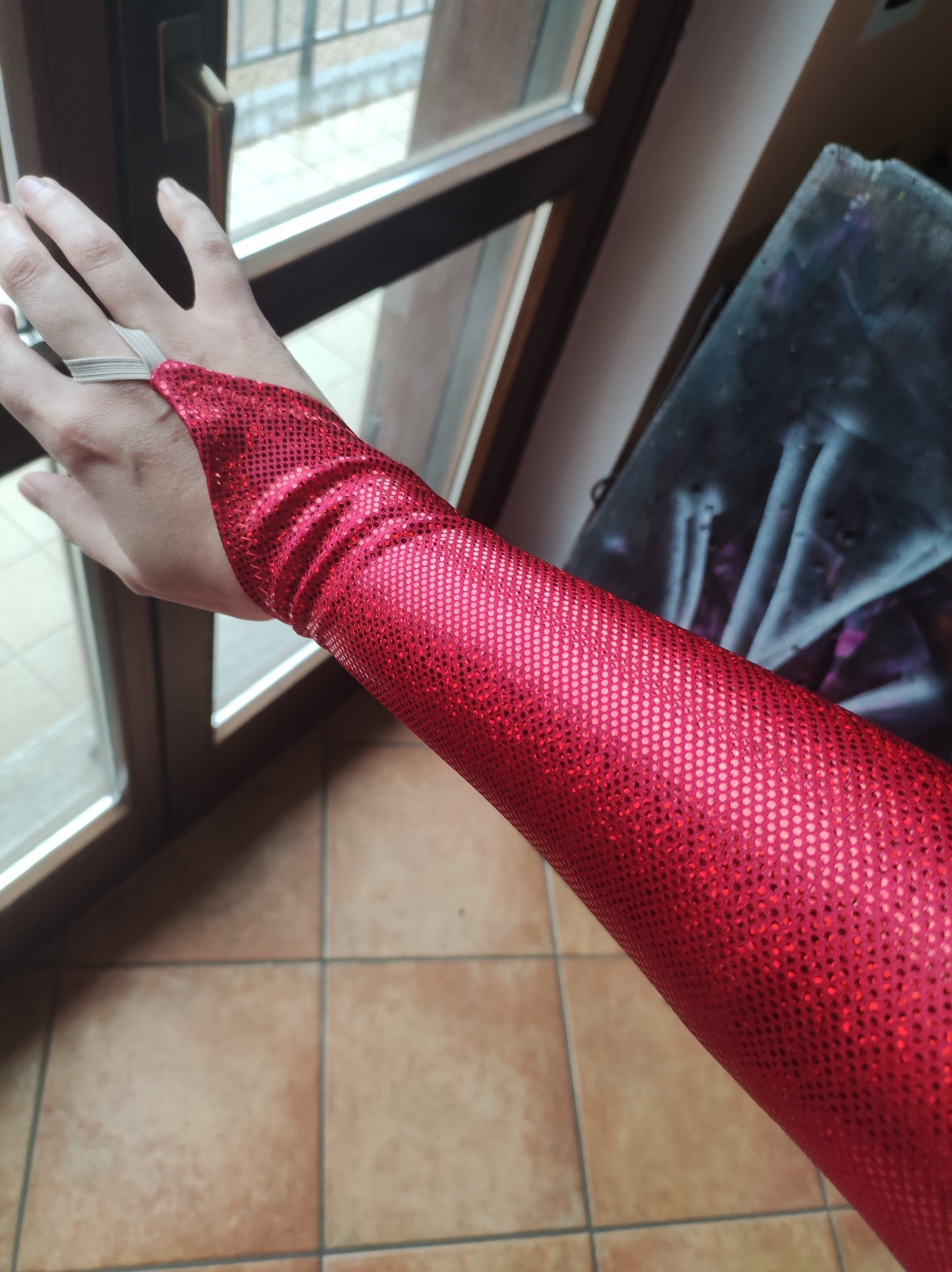 Cartamodello Manicotti & Guanti Senza Dita – Maniche con Asola e Guanti Fingerless